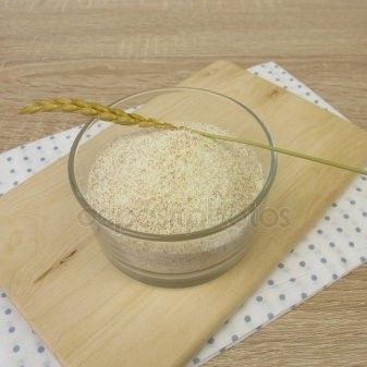 Beschrijving van de afbeelding "Spelt griesmeel".